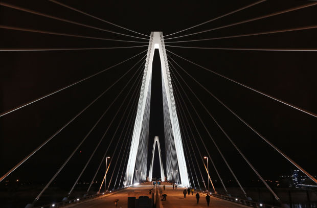 Stan Musial Veterans Memorial Bridge